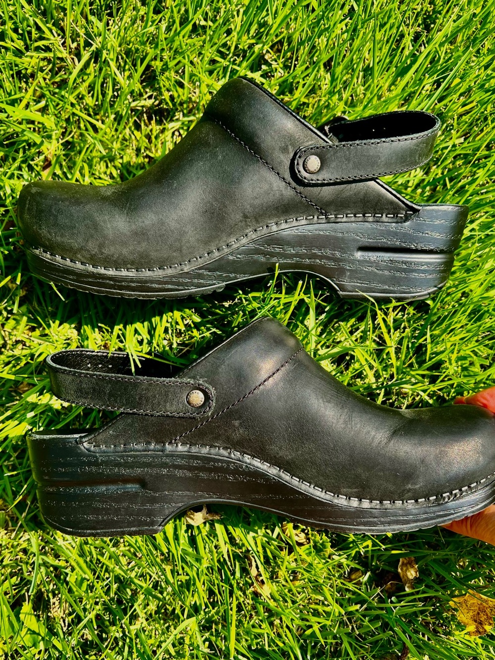 Dansko Ingrid Black Oiled Leather Clogs Mules Slingback 40 US 9.5-10 LIKE NEW